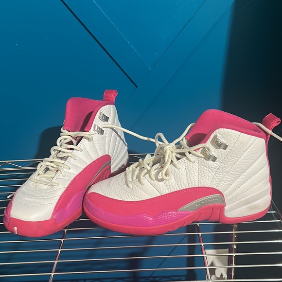 Jordan 12s - Valentine’s Day - Picture 3 of 3